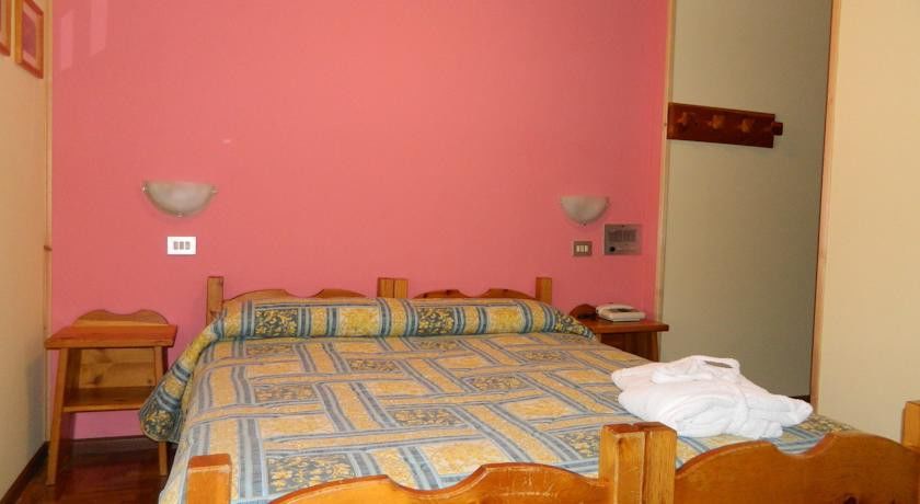 Hotel Nazionale بورمْيو المظهر الخارجي الصورة