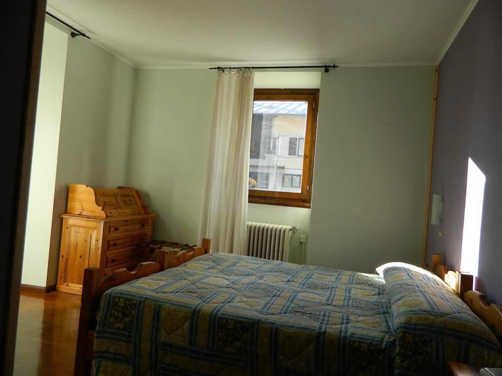 Hotel Nazionale بورمْيو المظهر الخارجي الصورة